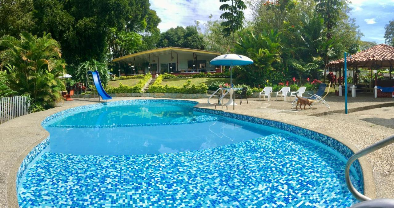 El Jardin De Los Colibries - Pereira, Risaralda ภายนอก รูปภาพ