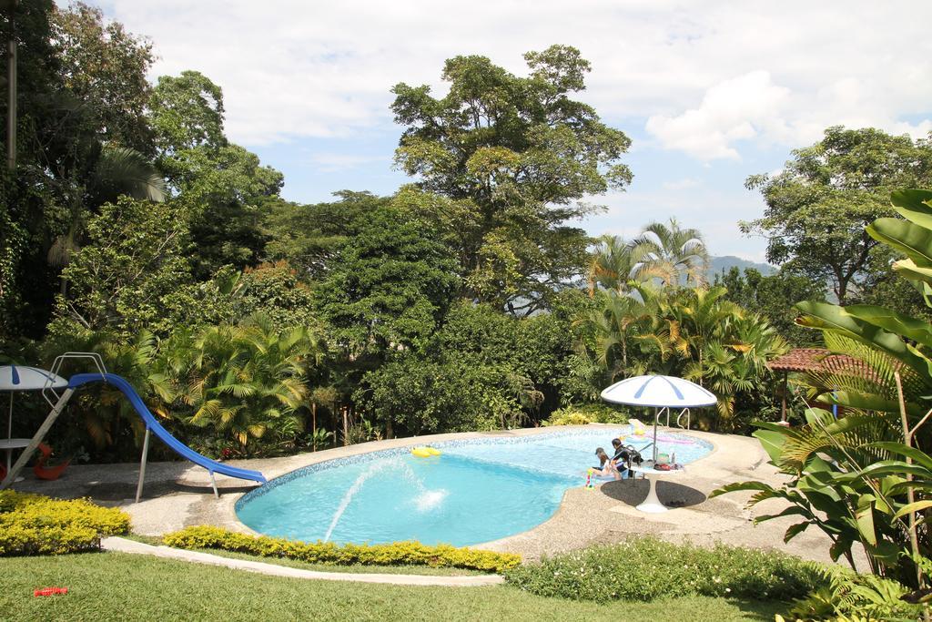 El Jardin De Los Colibries - Pereira, Risaralda ภายนอก รูปภาพ
